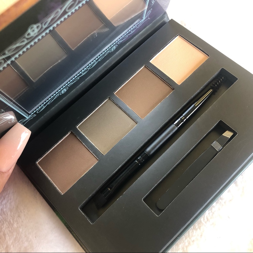 Eyebrow palette
